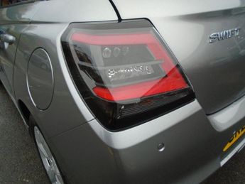 Suzuki Swift 1.2 MHEV Motion CVT Euro 6 (s/s) 5dr