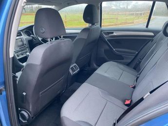 Volkswagen Golf 1.2 TSI BlueMotion Tech S Hatchback 5dr Petrol DSG Euro 5 (s/s) 