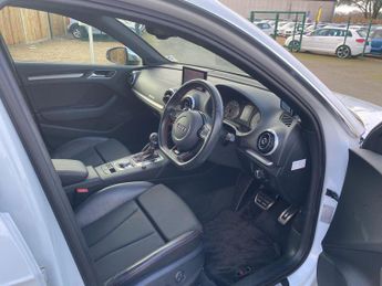 Audi S3 2.0 TFSI Sportback 5dr Petrol S Tronic quattro Euro 6 (s/s) (300