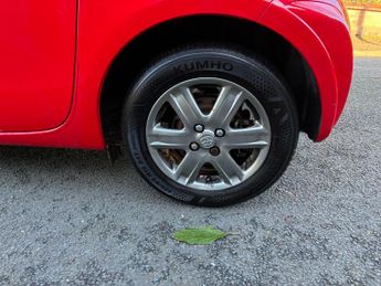 Toyota iQ 1.0 VVT-i 2 Multidrive Euro 5 3dr