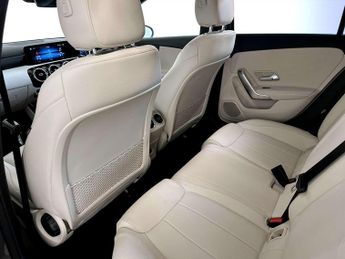 Mercedes-Benz A Class 1.3 A180 Sport Edition (Executive) Hatchback 5dr Petrol 7G-DCT E