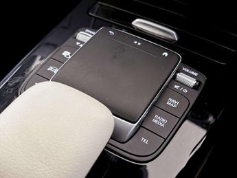 Mercedes-Benz A Class 1.3 A180 Sport Edition (Executive) Hatchback 5dr Petrol 7G-DCT E