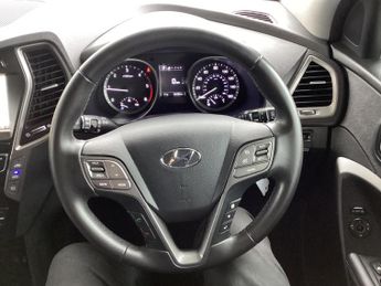 Hyundai Santa Fe 2.2 CRDi Blue Drive Premium Auto 4WD Euro 6 (s/s) 5dr (7 Seat)