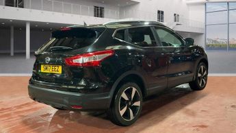 Nissan Qashqai 1.6 dCi N-Connecta XTRON Euro 6 (s/s) 5dr
