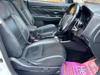 Mitsubishi Outlander 2.0h 12kWh GX4h CVT 4WD Euro 6 (s/s) 5dr