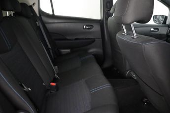 Nissan Leaf 39kWh N-Connecta Auto 5dr