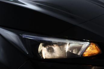 Nissan Leaf 39kWh N-Connecta Auto 5dr