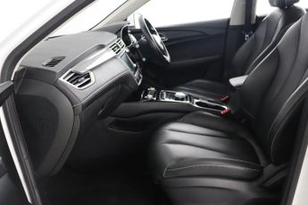 MG MG5 61.1kWh Exclusive Long Range Auto 5dr