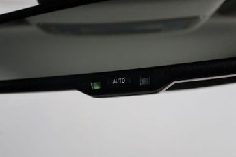 MG MG5 61.1kWh Exclusive Long Range Auto 5dr