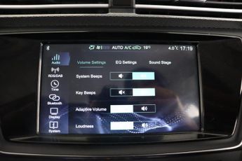 MG MG5 61.1kWh Exclusive Long Range Auto 5dr