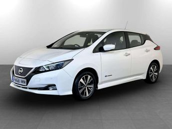 Nissan Leaf 40kWh Acenta Hatchback 5dr Electric Auto (150 ps)