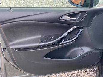 Vauxhall Astra 1.4i Turbo Elite Sports Tourer Auto Euro 6 (s/s) 5dr