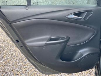 Vauxhall Astra 1.4i Turbo Elite Sports Tourer Auto Euro 6 (s/s) 5dr