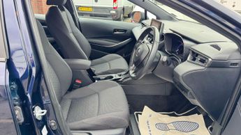 Toyota Corolla 1.8 VVT-h Icon Touring Sports CVT Euro 6 (s/s) 5dr