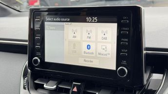 Toyota Corolla 1.8 VVT-h Icon Touring Sports CVT Euro 6 (s/s) 5dr