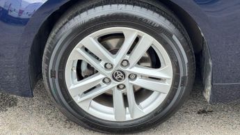 Toyota Corolla 1.8 VVT-h Icon Touring Sports CVT Euro 6 (s/s) 5dr