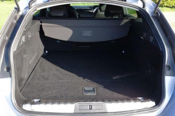 Peugeot 508 SW 1.6 11.8kWh Allure e-EAT Euro 6 (s/s) 5dr
