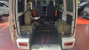 Daihatsu Hijet 650cc 4wd auto Mobility ramp ulez free