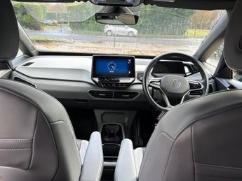 Volkswagen ID.3 Pro Performance 58kWh Business Auto 5dr