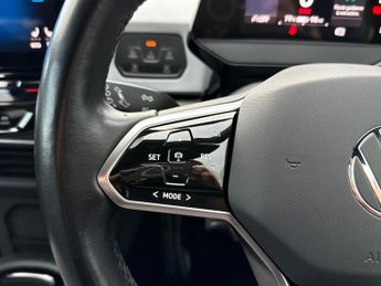 Volkswagen ID.3 Pro Performance 58kWh Business Auto 5dr