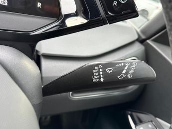 Volkswagen ID.3 Pro Performance 58kWh Business Auto 5dr