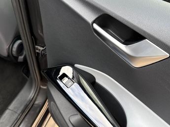Volkswagen ID.3 Pro Performance 58kWh Business Auto 5dr