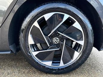 Volkswagen ID.3 Pro Performance 58kWh Business Auto 5dr