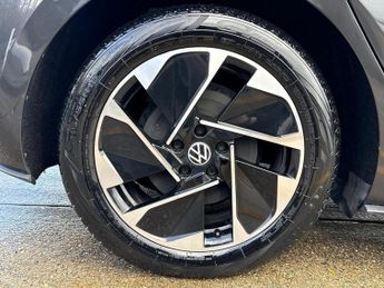 Volkswagen ID.3 Pro Performance 58kWh Business Auto 5dr