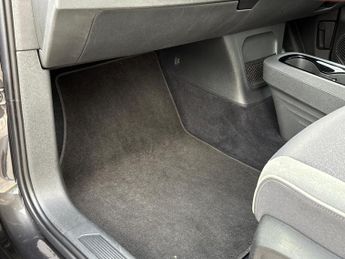 Volkswagen ID.3 Pro Performance 58kWh Business Auto 5dr
