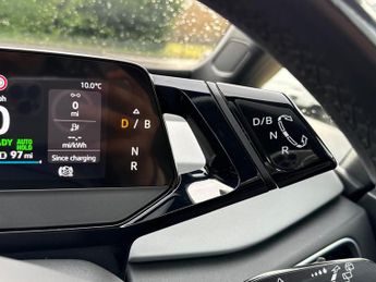 Volkswagen ID.3 Pro Performance 58kWh Business Auto 5dr