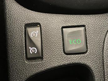Renault Captur 1.2 TCe ENERGY Dynamique Nav Auto Euro 6 (s/s) 5dr
