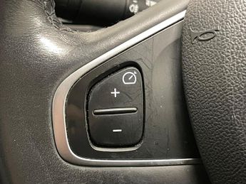 Renault Captur 1.2 TCe ENERGY Dynamique Nav Auto Euro 6 (s/s) 5dr