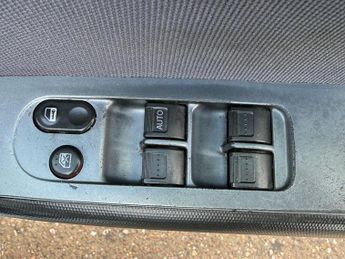 Honda Jazz 1.4 i-DSI SE 5dr