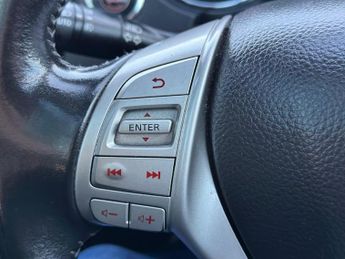 Nissan Qashqai 1.2 DIG-T Tekna XTRON 2WD Euro 6 (s/s) 5dr