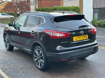 Nissan Qashqai 1.2 DIG-T Tekna XTRON 2WD Euro 6 (s/s) 5dr