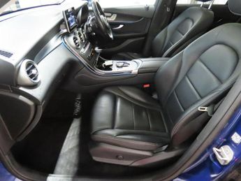 Mercedes-Benz GLC 2.1 GLC250d Sport (Premium) G-Tronic 4MATIC Euro 6 (s/s) 5dr