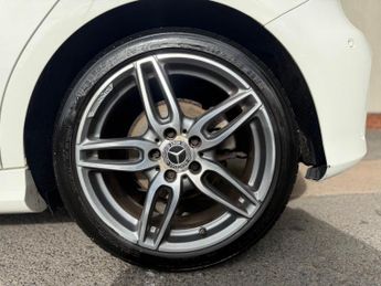 Mercedes-Benz A Class 2.1 A200d AMG Line (Executive) 7G-DCT Euro 6 (s/s) 5dr