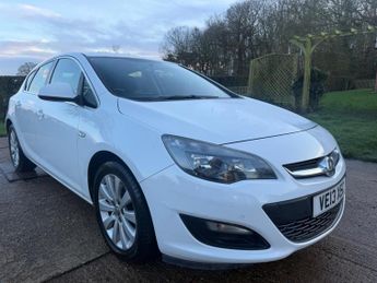 Vauxhall Astra 1.7 CDTi ecoFLEX Tech Line Euro 5 (s/s) 5dr