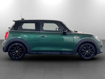MINI Electric Hatch Cooper SE 32.6kWh Level 2 Hatchback 3dr Electric Auto (184 ps)