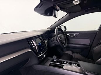 Volvo V60 2.0 B4 MHEV R-Design Auto Euro 6 (s/s) 5dr