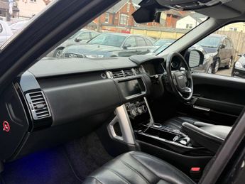 Land Rover Range Rover 3.0 TD V6 Vogue SE Auto 4WD Euro 6 (s/s) 5dr