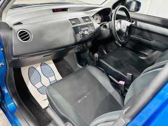 Suzuki Swift 1.5 GLX 5dr