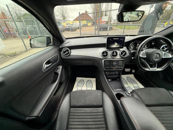 Mercedes-Benz GLA 2.1 GLA220d AMG Line (Premium) 7G-DCT 4MATIC Euro 6 (s/s) 5dr