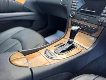 Mercedes-Benz E Class 3.0 E320 CDI Avantgarde G-Tronic 4dr