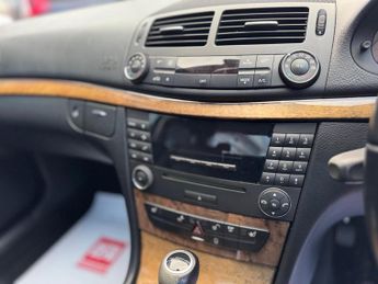 Mercedes-Benz E Class 3.0 E320 CDI Avantgarde G-Tronic 4dr
