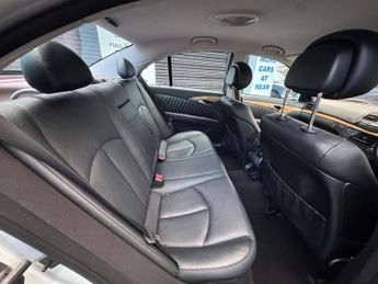 Mercedes-Benz E Class 3.0 E320 CDI Avantgarde G-Tronic 4dr