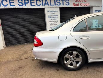 Mercedes-Benz E Class 3.0 E320 CDI Avantgarde G-Tronic 4dr