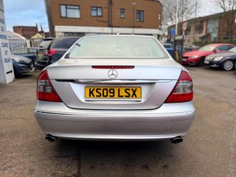 Mercedes-Benz E Class 3.0 E320 CDI Avantgarde G-Tronic 4dr