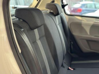 Volkswagen up! 1.0 High up! Hatchback 5dr Petrol ASG Euro 6 (s/s) (75 ps)