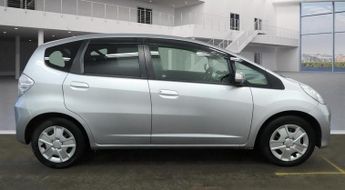 Honda Jazz Honda Jazz 1.3h IMA HE HYBRID CVT EURO 5